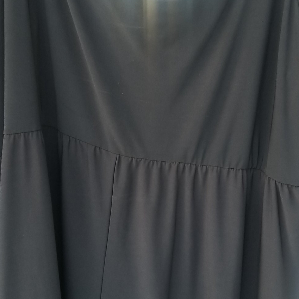 Torrid Cold Shoulder - image 7